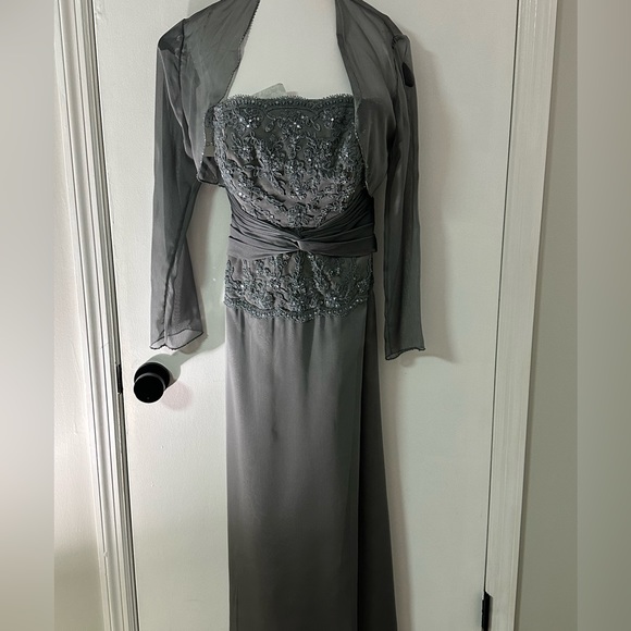 Jade by Jasmine, mother of the bride dress - Picture 2 of 11
